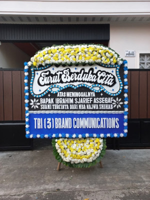 Papan Bunga Duka di Lebakwangi